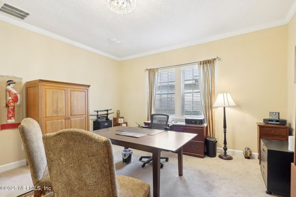Home Office, Interior
