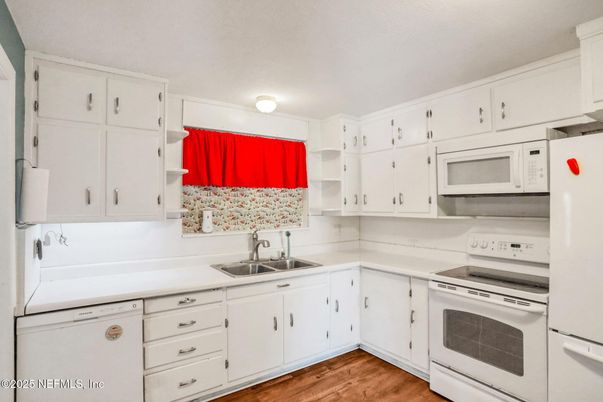 Interior, Kitchen, Wood Texture Flooring