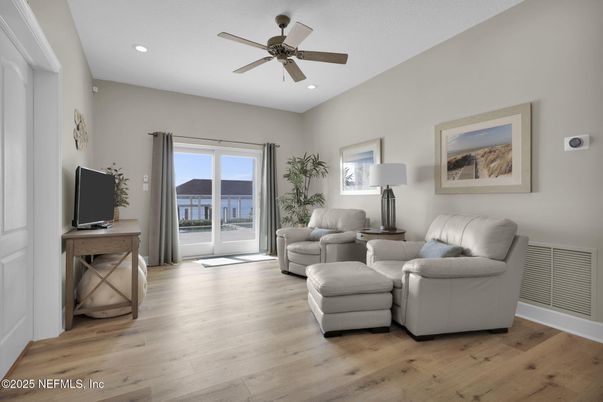 Interior, Living room, Recessed Lighting, Wood Texture Flooring