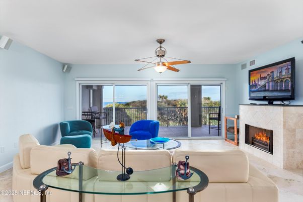 Fireplace, Interior, Living room