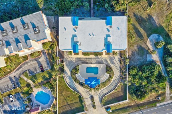 Exterior, Drone