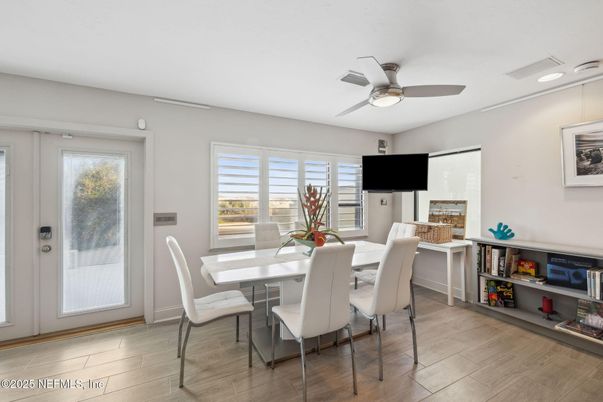 Dining room, Interior, Wood Texture Flooring