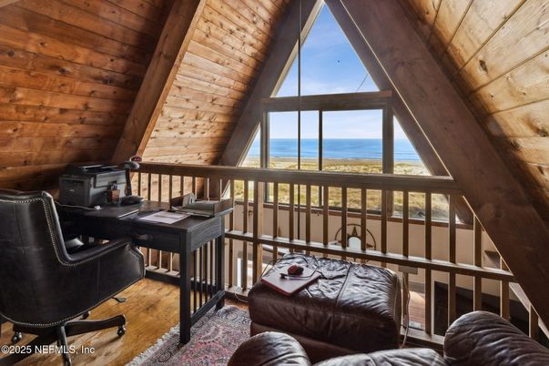Home Office, Interior, Water, Wooden Beams, Wooden Ceilings, Wood Texture Flooring, Wooden Walls