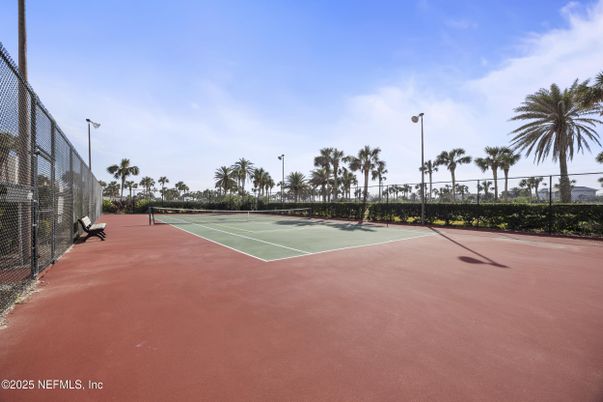 Exterior, Tennis Courts