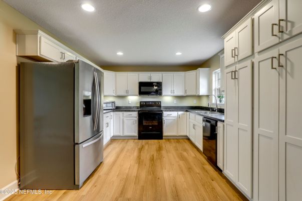 Interior, Kitchen, Recessed Lighting, Wood Texture Flooring