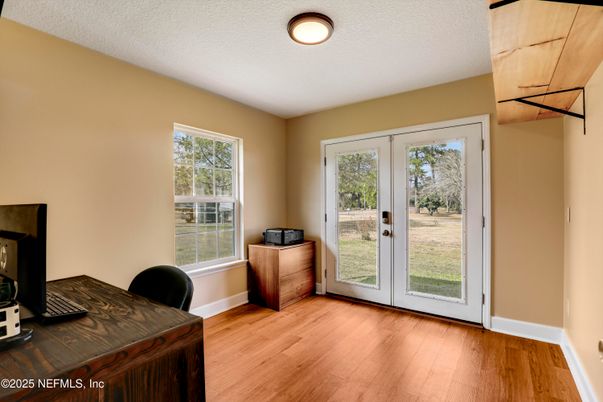 Home Office, Interior, Recessed Lighting, Wood Texture Flooring