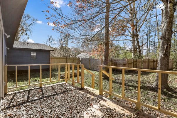 Backyard, Exterior