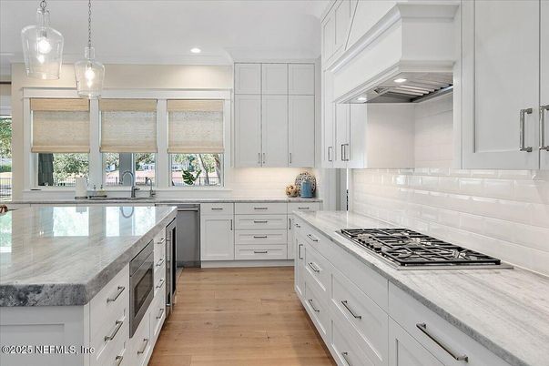 Interior, Kitchen, Pendant Lights, Recessed Lighting, Wood Texture Flooring