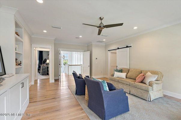 Interior, Living room, Recessed Lighting, Wood Texture Flooring