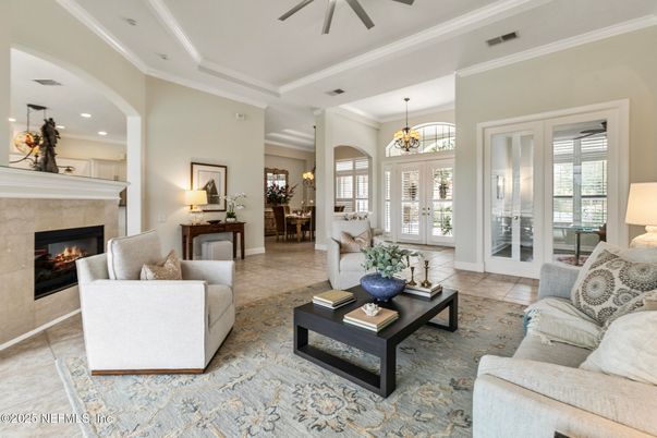 Chandelier, Fireplace, Interior, Living room, Pendant Lights, Recessed Lighting