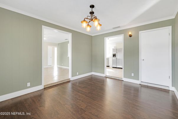 Empty room, Interior, Pendant Lights, Wood Texture Flooring