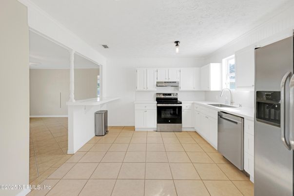 Interior, Kitchen, Stainless Steel Appliances
