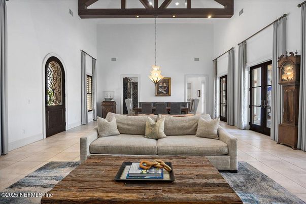 Dining room, Interior, Living room, Pendant Lights, Recessed Lighting, Wooden Beams