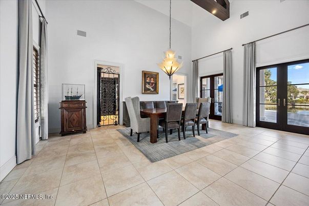 Dining room, Interior, Pendant Lights