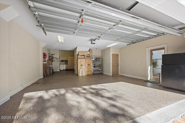 Garage, Interior