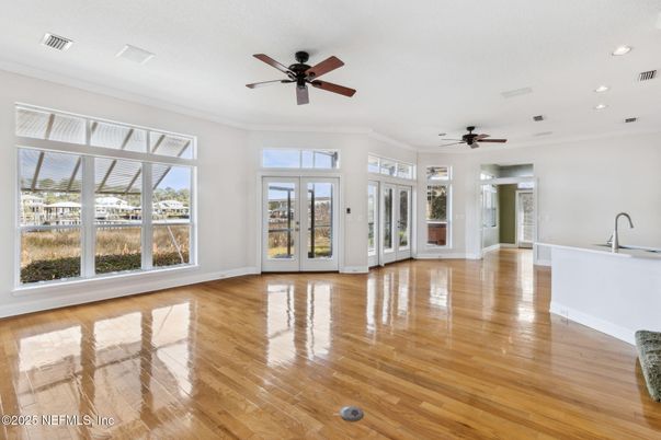 Empty room, Interior, Recessed Lighting, Wood Texture Flooring