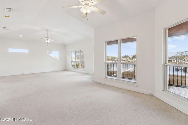 Empty room, Interior, Pendant Lights, Recessed Lighting