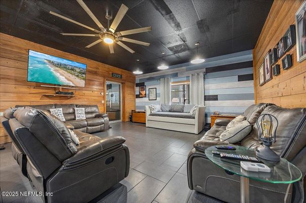 Home Theatre Room, Interior, Living room, Recessed Lighting, Wooden Walls