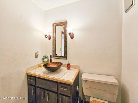 Bathroom, Interior, Tile Countertops