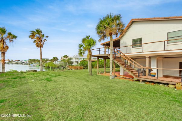 Backyard, Exterior, Water