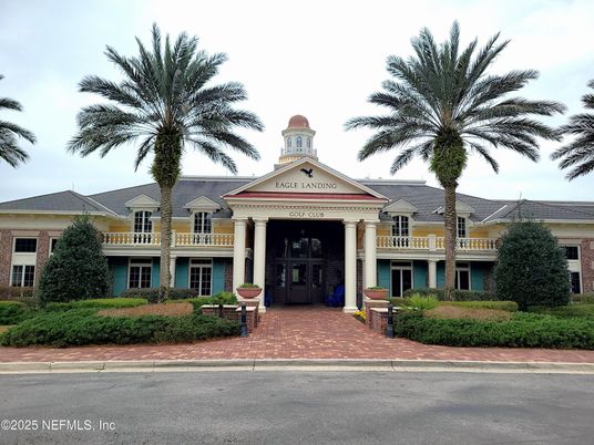 Exterior, Facade, Mediterranean
