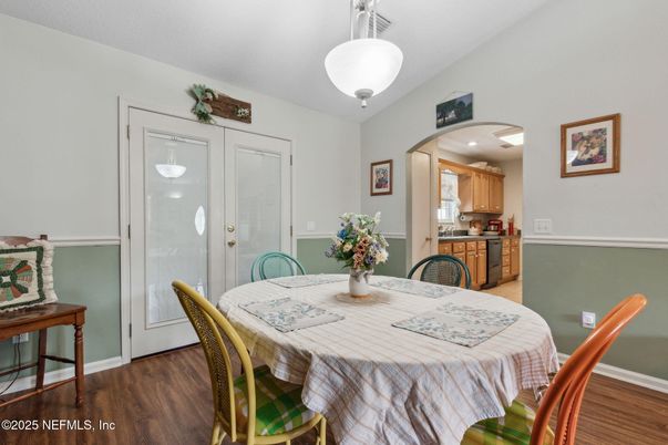 Dining room, Interior, Kitchen, Recessed Lighting, Wood Texture Flooring