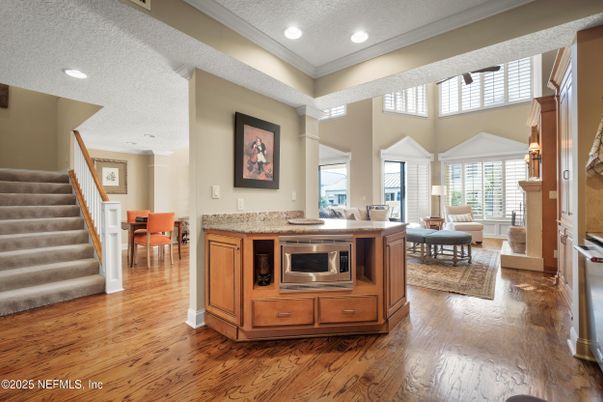 Dining room, Interior, Living room, Recessed Lighting, Wood Texture Flooring
