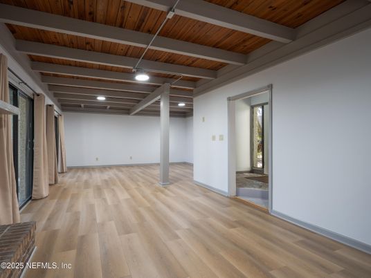 Empty room, Interior, Recessed Lighting, Wooden Beams, Wooden Ceilings, Wood Texture Flooring