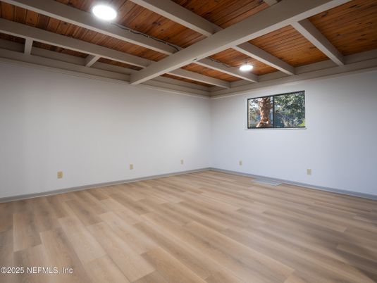Empty room, Interior, Wooden Ceilings, Wood Texture Flooring