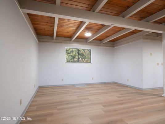 Empty room, Interior, Wooden Ceilings, Wood Texture Flooring