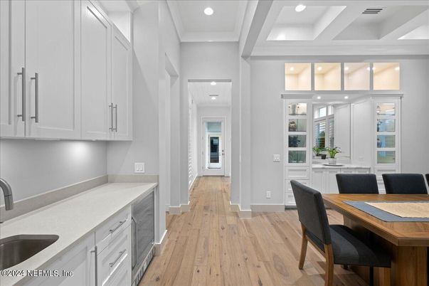 Interior, Recessed Lighting, Wood Texture Flooring