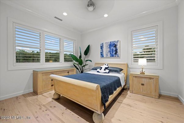 Bedroom, Interior, Recessed Lighting, Wood Texture Flooring