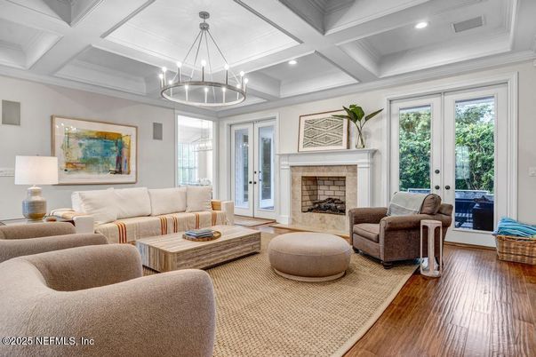 Fireplace, Interior, Living room, Pendant Lights, Recessed Lighting, Wood Texture Flooring