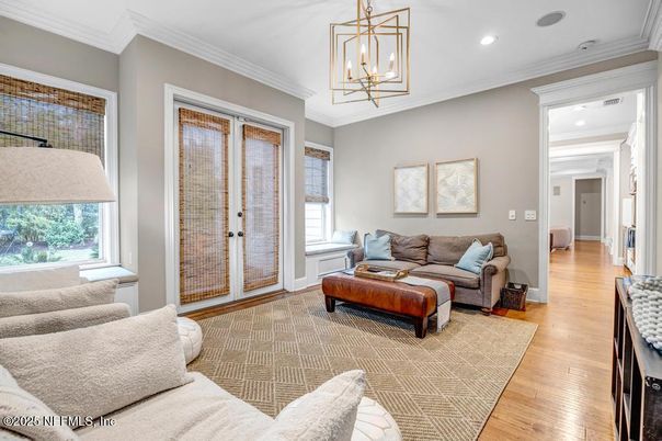 Interior, Living room, Pendant Lights, Recessed Lighting, Wood Texture Flooring