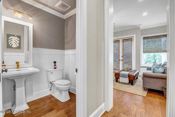 Bathroom, Interior, Recessed Lighting, Wood Texture Flooring