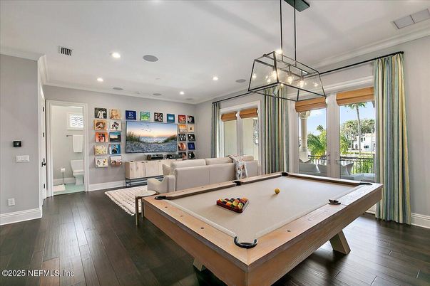Billiard Table, Game Room, Interior, Living room, Pendant Lights, Recessed Lighting, Wood Texture Flooring