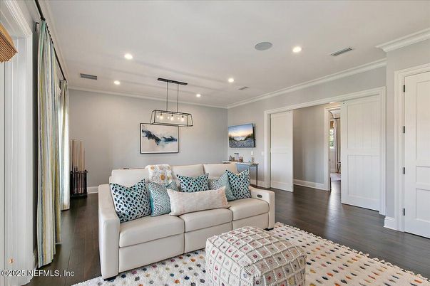 Interior, Living room, Pendant Lights, Recessed Lighting, Wood Texture Flooring