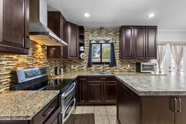 Interior, Kitchen, Pendant Lights, Recessed Lighting, Stone Walls