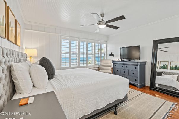 Bedroom, Interior, Water, Wood Texture Flooring
