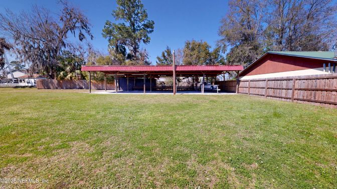 Backyard, Exterior