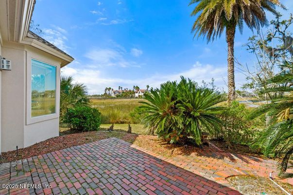 Backyard, Exterior, Water