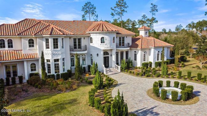 Backyard, Exterior, Facade, Mediterranean