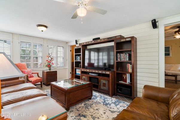 Bedroom, Interior, Living room
