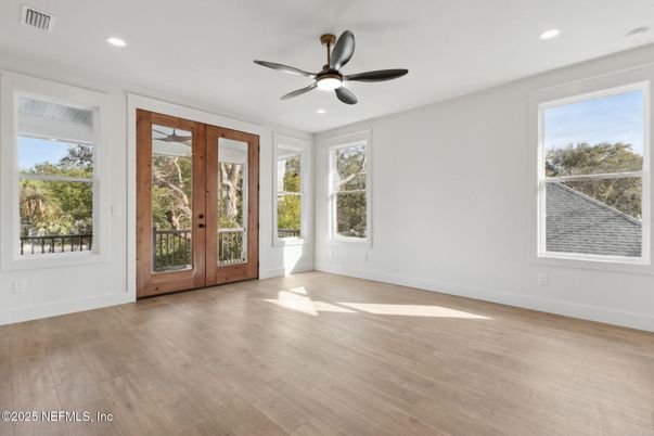 Empty room, Interior, Recessed Lighting, Wood Texture Flooring