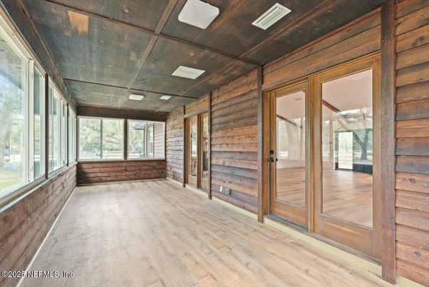 Empty room, Interior, Wood Texture Flooring, Wooden Walls