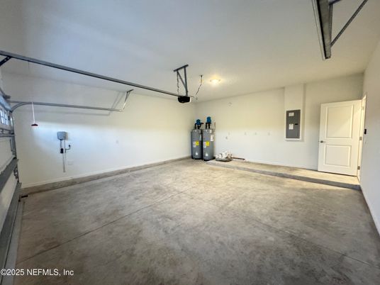 Garage, Interior