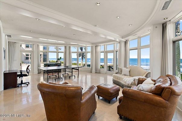 Game Room, Interior, Living room, Recessed Lighting, Water