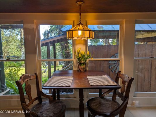 Dining room, Interior, Pendant Lights