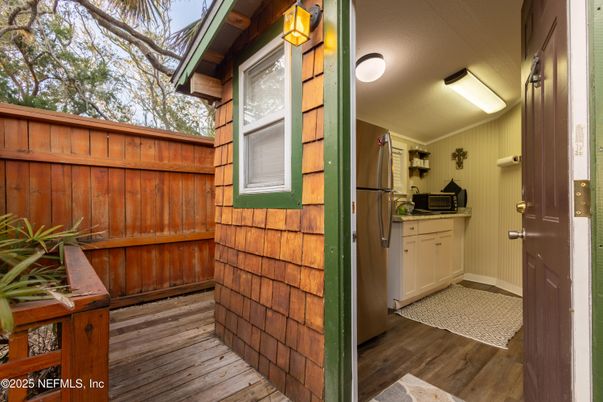 Exterior, Wood Texture Flooring