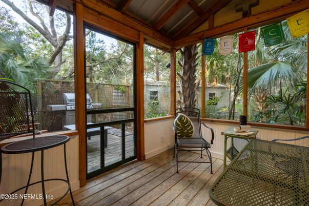 Interior, Sun Room, Wood Texture Flooring